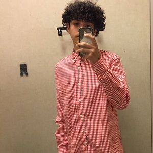 Meet your Posher, Victor